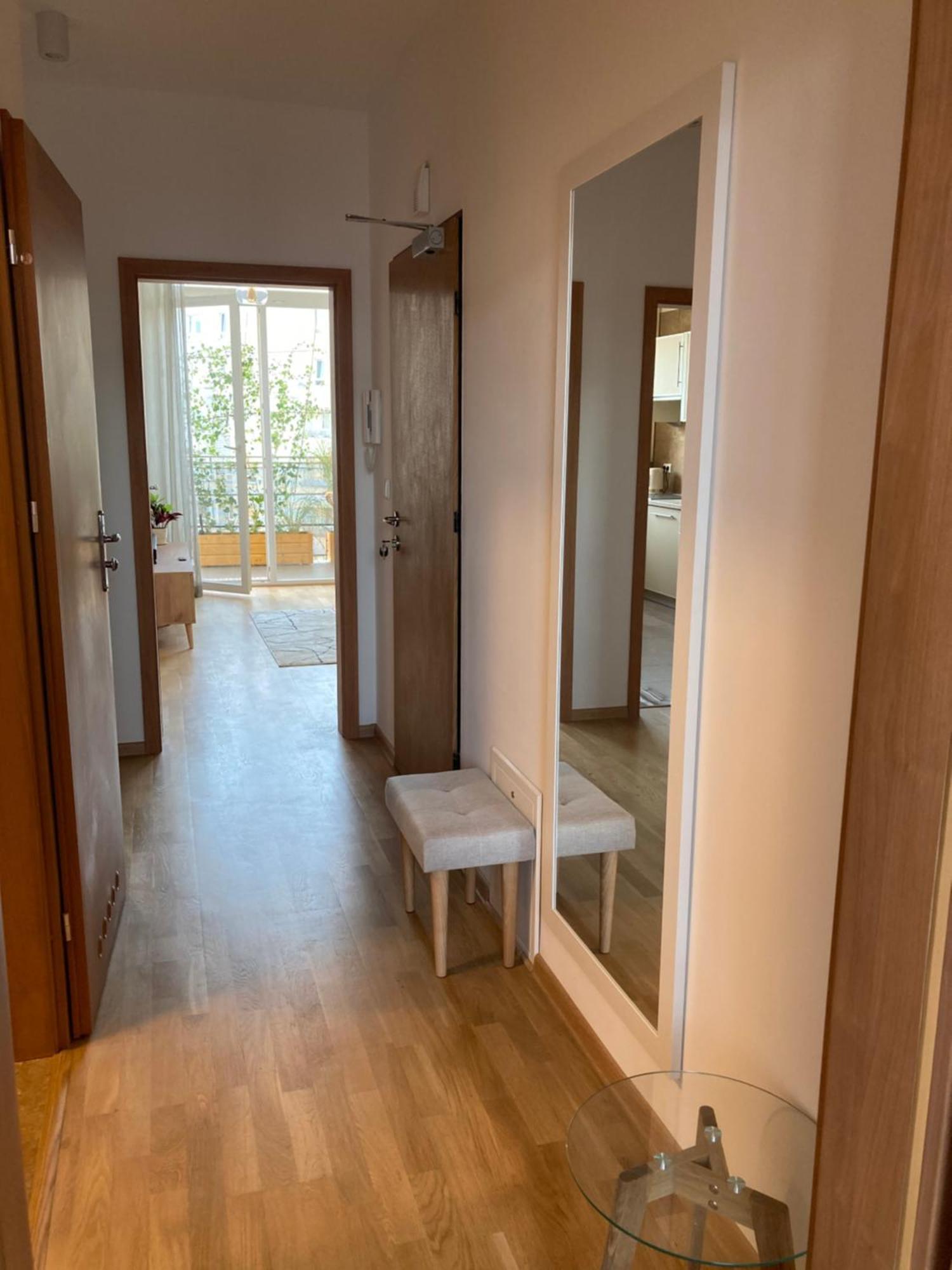 Przestronny Apartament Na Dolnej Warsaw Exterior photo
